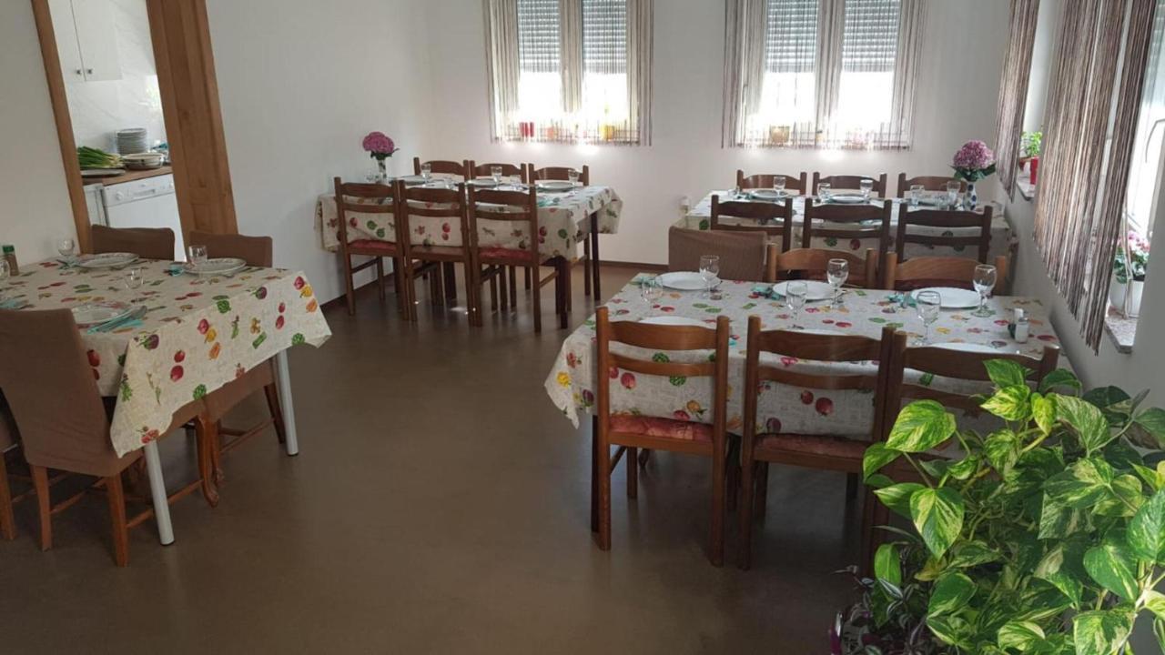 Sobe Mrak Bed & Breakfast Bjelovar Eksteriør bilde