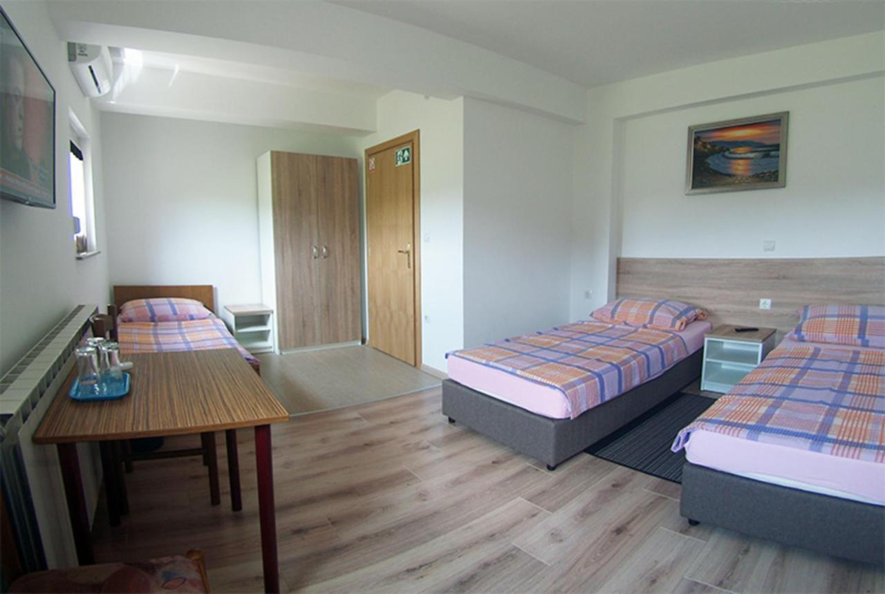 Sobe Mrak Bed & Breakfast Bjelovar Eksteriør bilde