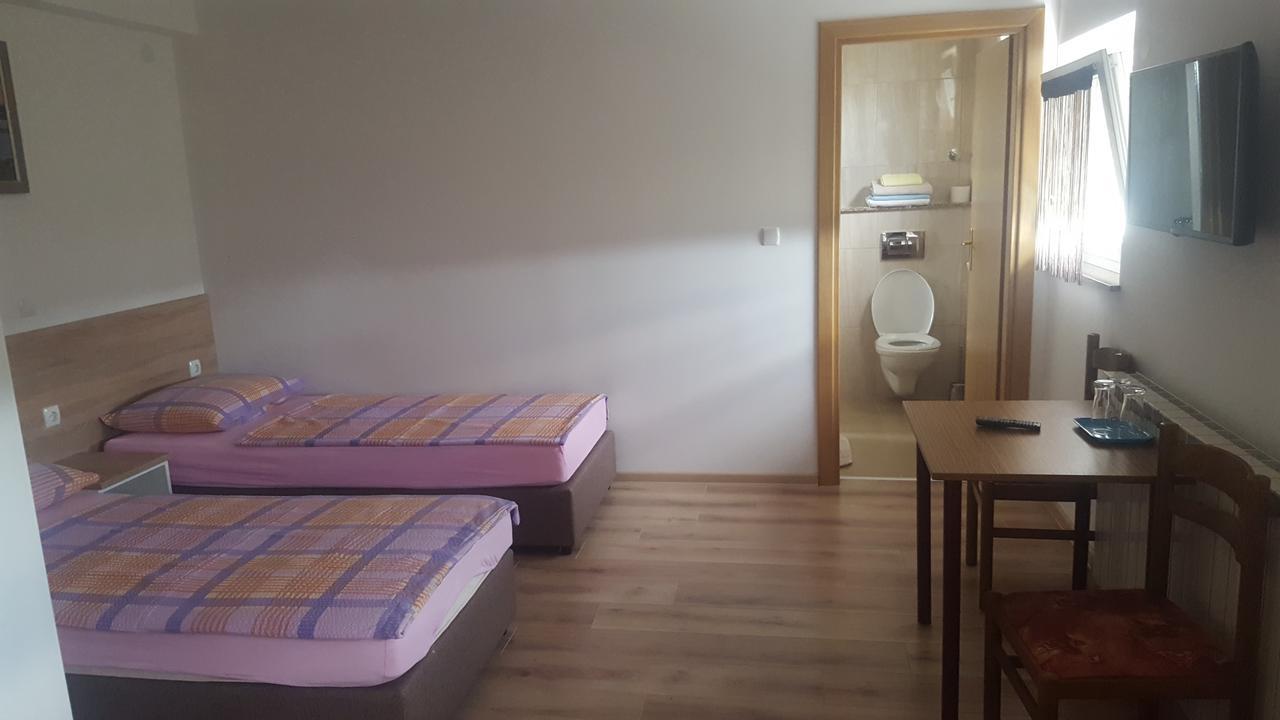 Sobe Mrak Bed & Breakfast Bjelovar Eksteriør bilde